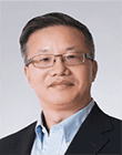 Portrait photo of Michael Yu