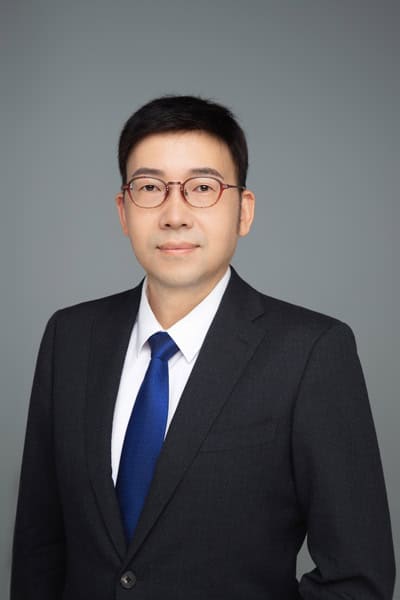 Portrait photo of 李含果博士