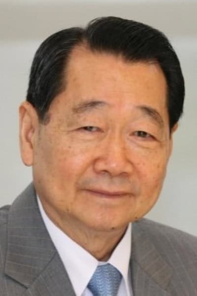 Portrait photo of Dhanin Chearavanont