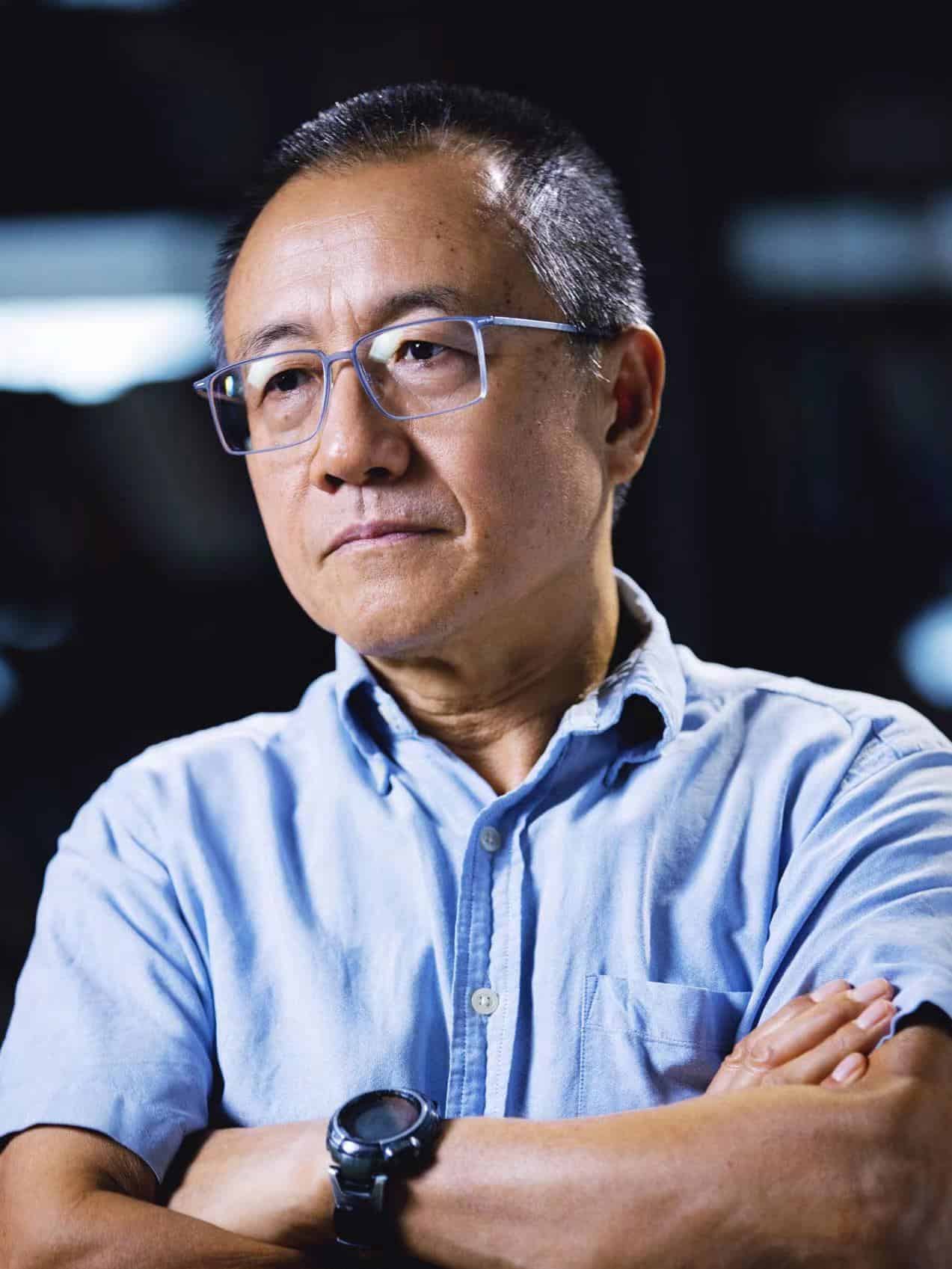 Portrait photo of Gao Xiqing