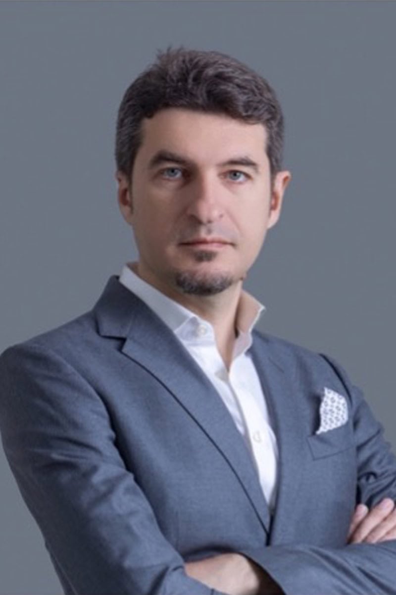 Portrait photo of Karim Alwadi